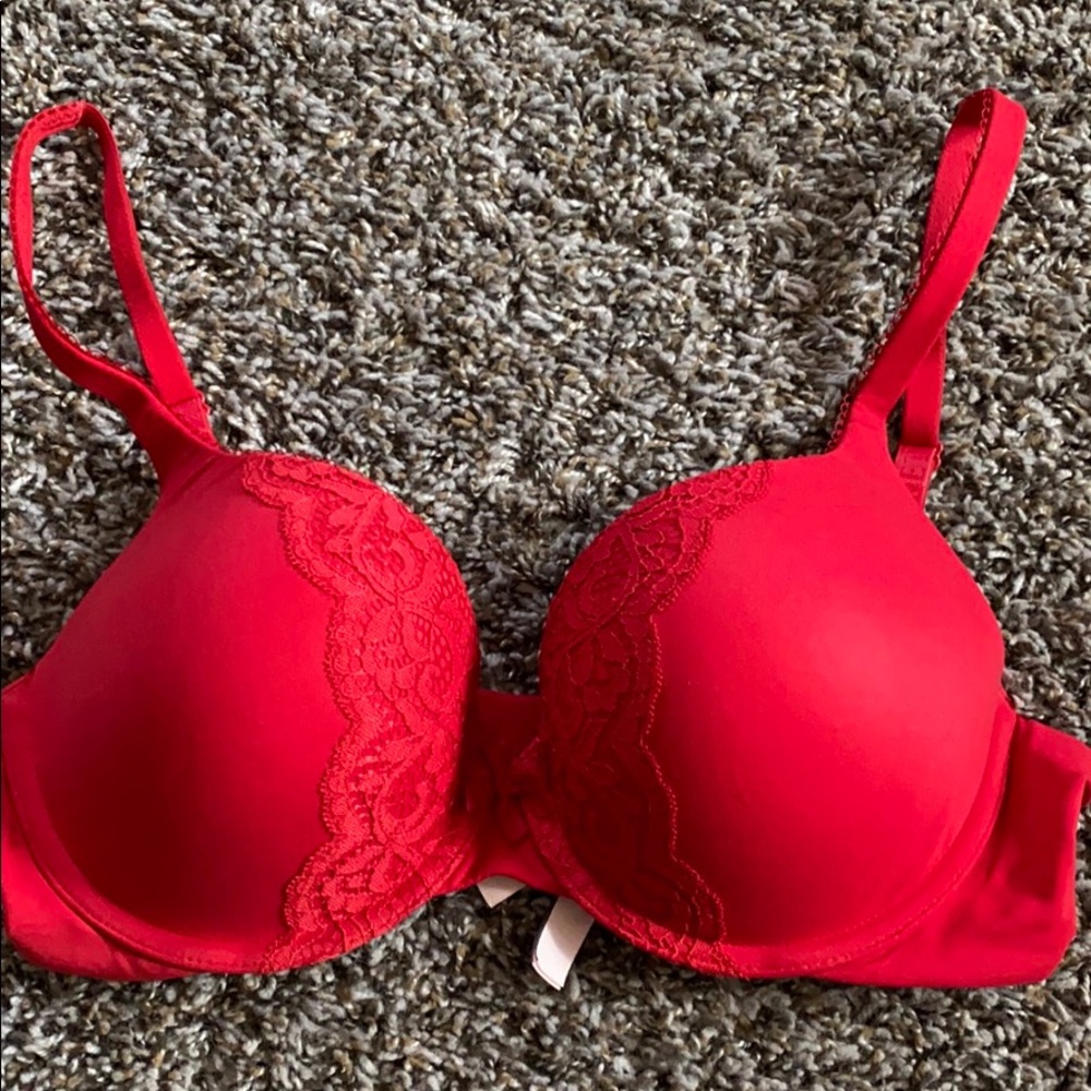 Victoria’s Secret Bra!!!